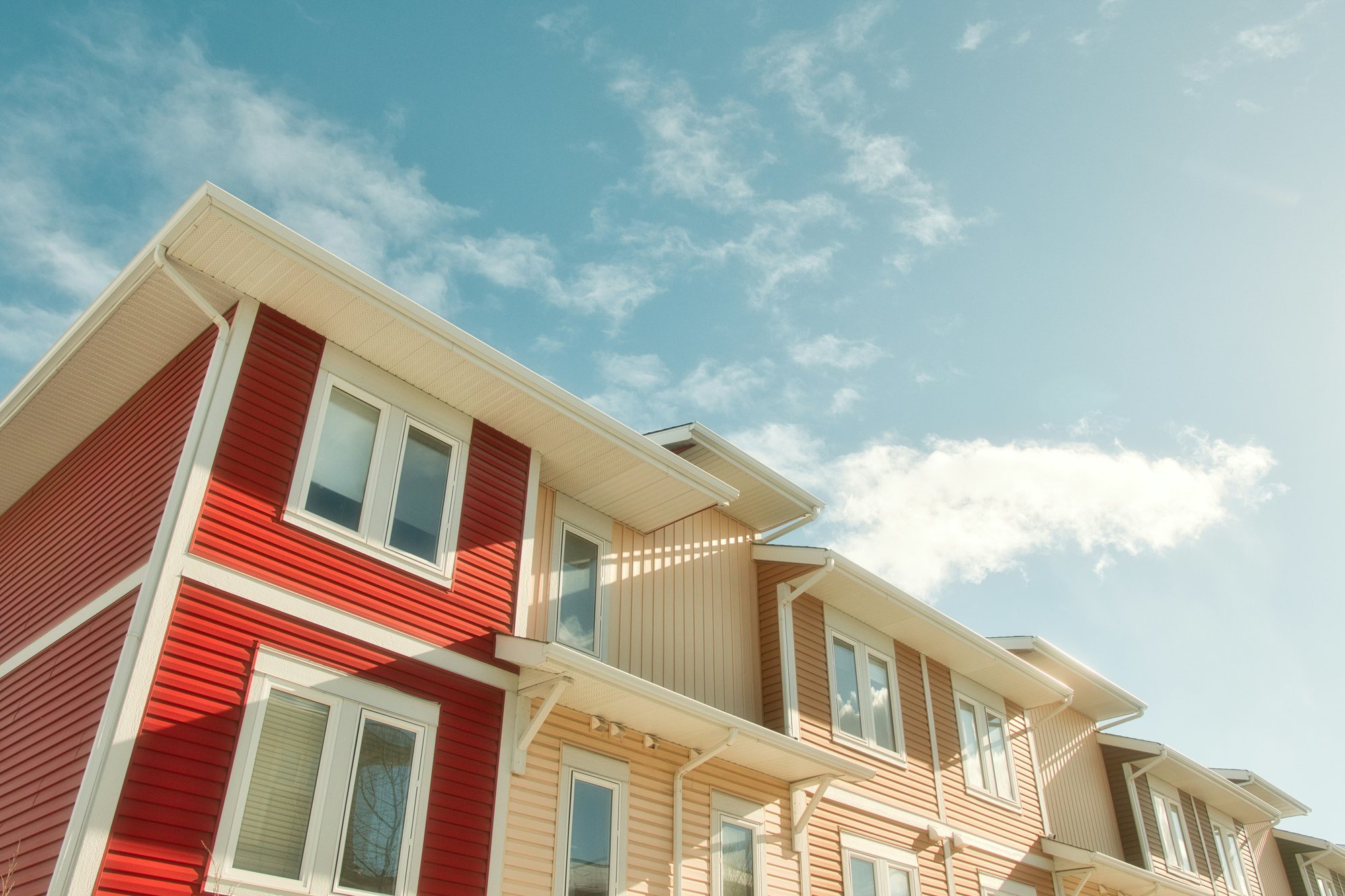 Private Real Estate Attracts Investors in Tumultuous Market Conditions